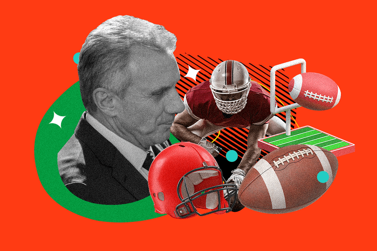 Top Four Joe Montana Football Cards to Invest In